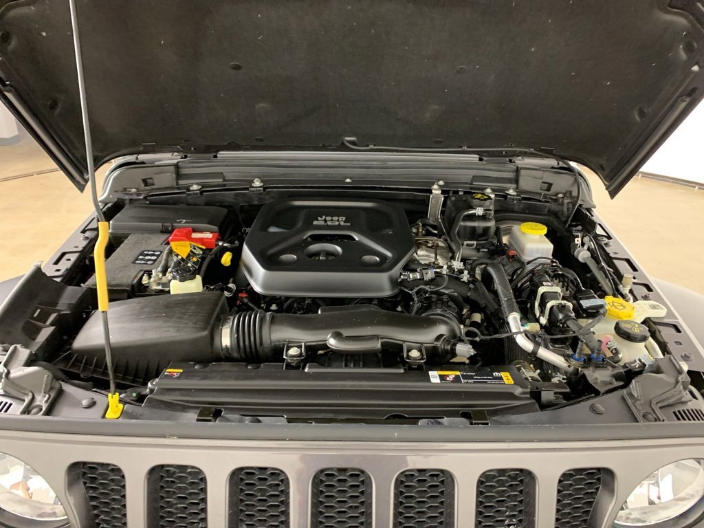 Used 2022 Jeep Wrangler Sport S image 34