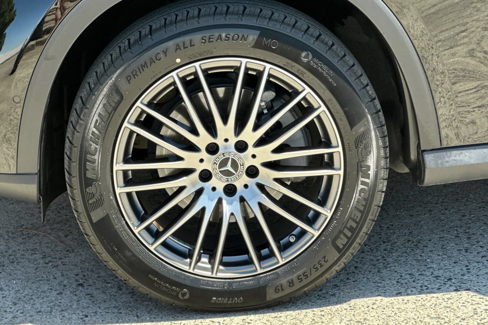 Certified 2024 Mercedes-Benz GLC 300 4MATIC image 41