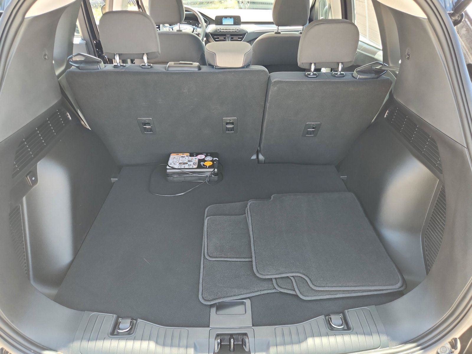 Certified 2022 Ford Escape S AWD/4WD image 13
