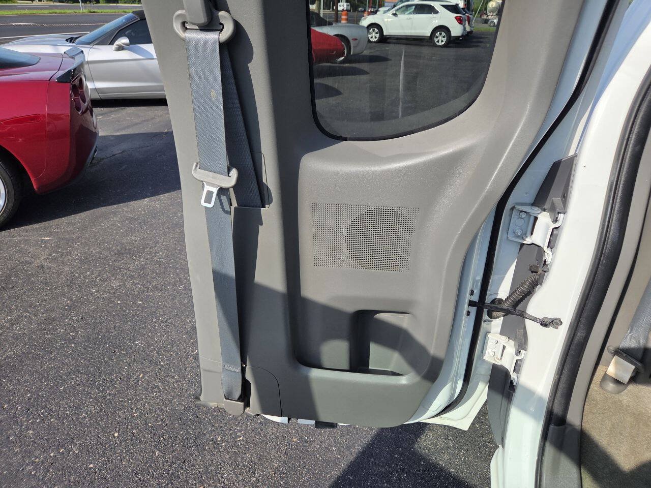 Used 2015 Nissan Frontier S RWD image 19