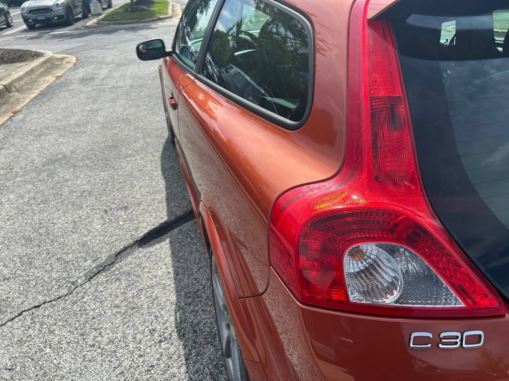 Used 2011 Volvo C30 T5 R-Design FWD image 30