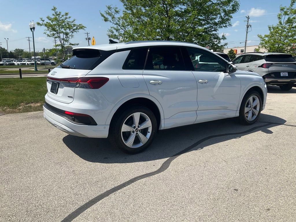 Used 2022 Audi Q4 e-tron Prestige AWD/4WD image 7