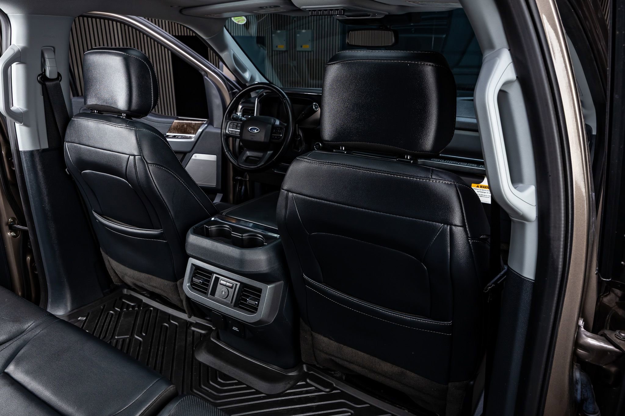 Used 2023 Ford F250 Lariat w/ Lariat Ultimate Package image 31