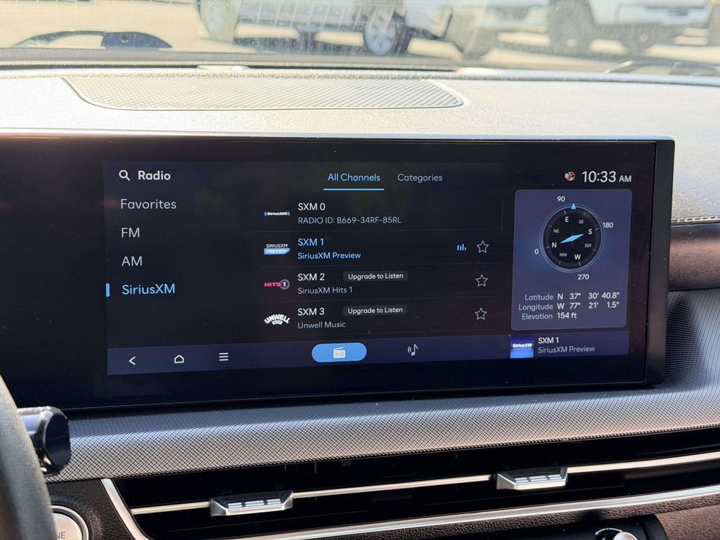 Used 2025 Hyundai Sonata SEL FWD image 3
