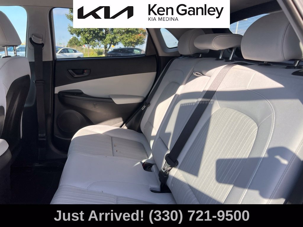 Used 2022 Hyundai Kona SEL FWD image 10