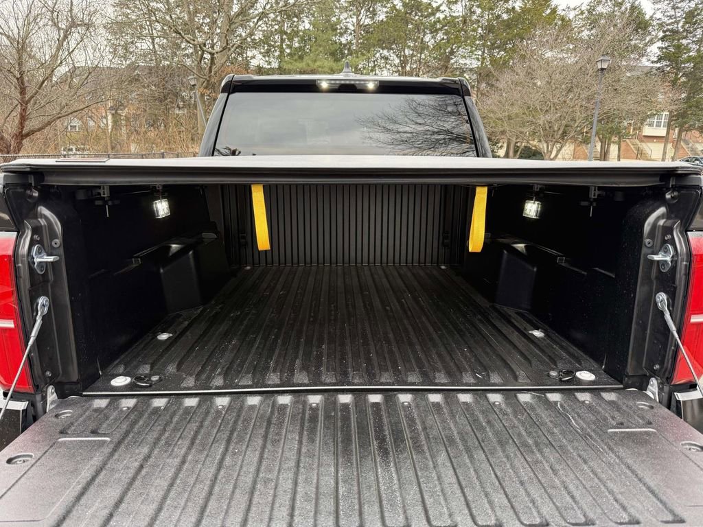 Used 2024 Toyota Tacoma TRD Off-Road image 29