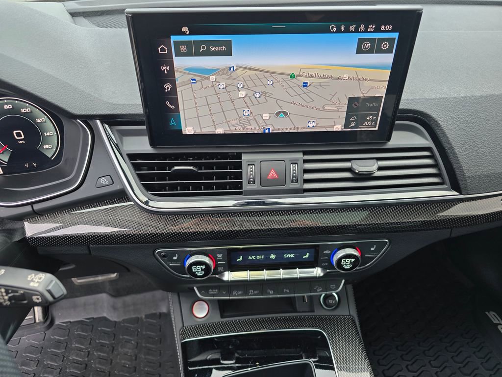 Used 2024 Audi SQ5 Prestige w/ Prestige Package image 24