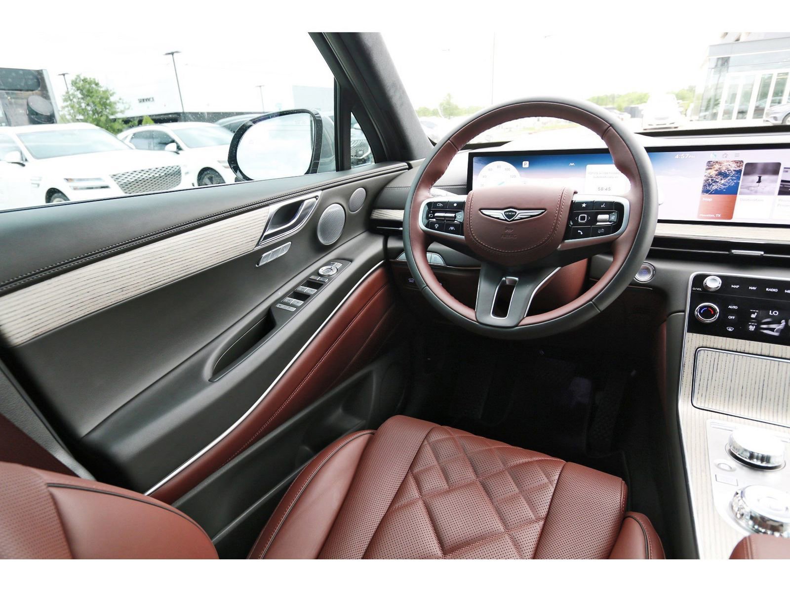 Used 2025 Genesis GV80 3.5T Prestige AWD/4WD image 9