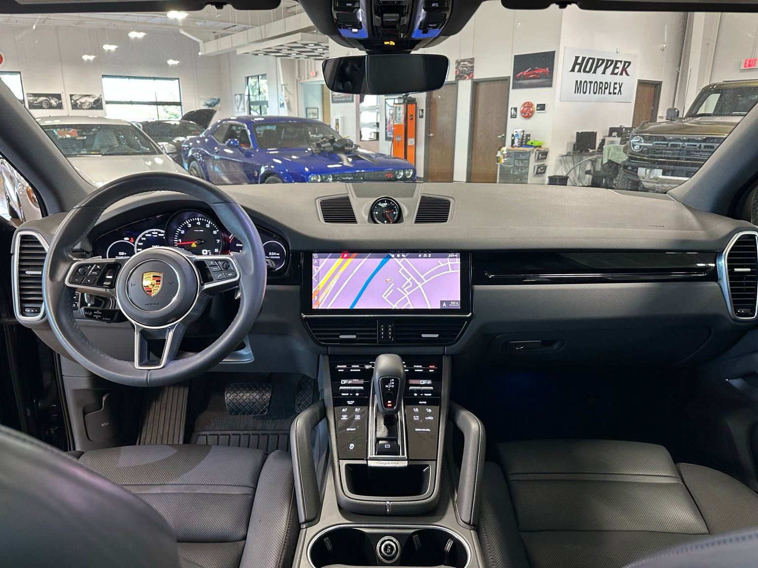Used 2021 Porsche Cayenne image 17