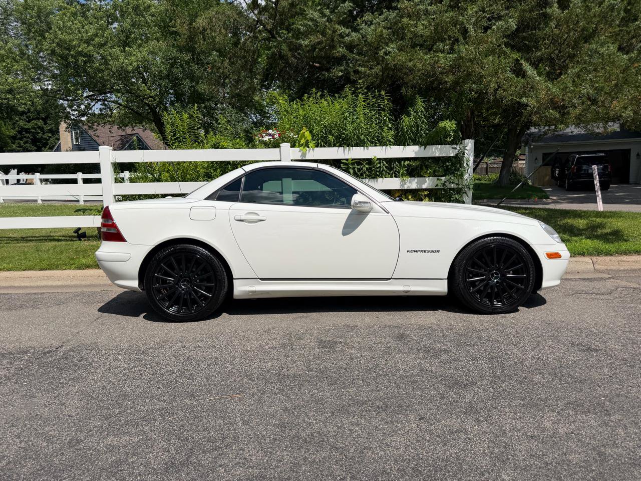 Used 2004 Mercedes-Benz SLK 230 image 25
