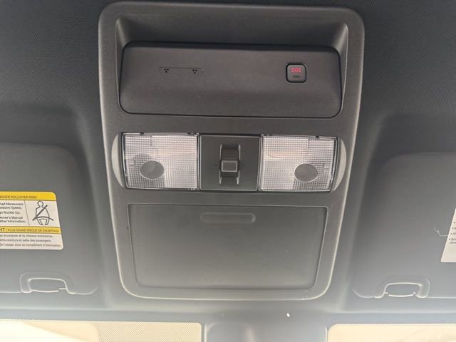 Used 2022 Nissan Frontier PRO-4X image 14