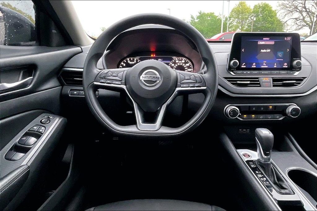 Used 2022 Nissan Altima 2.5 SV image 7