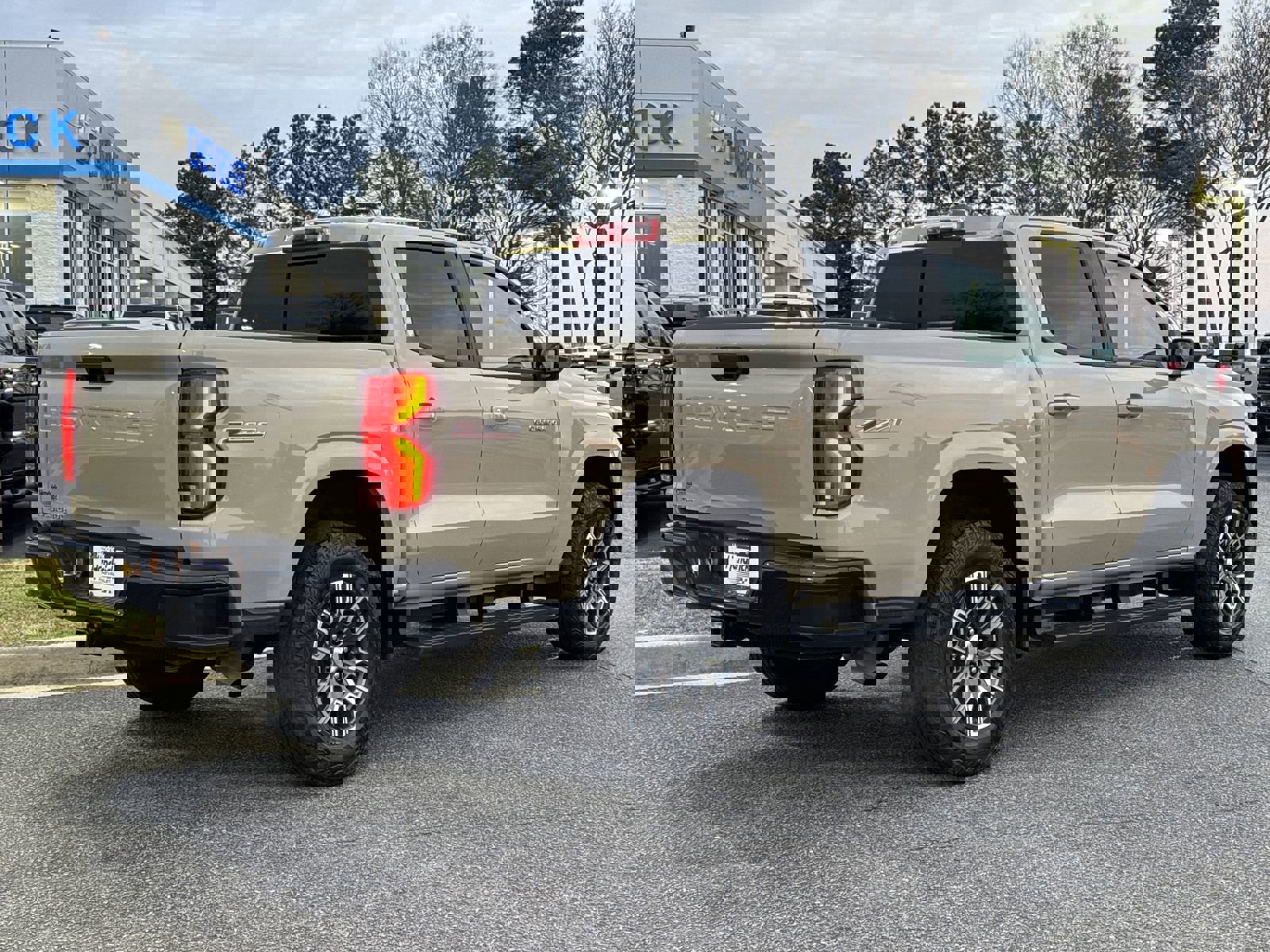 Used 2023 Chevrolet Colorado Z71 w/ Z71 Convenience Package 2 image 10