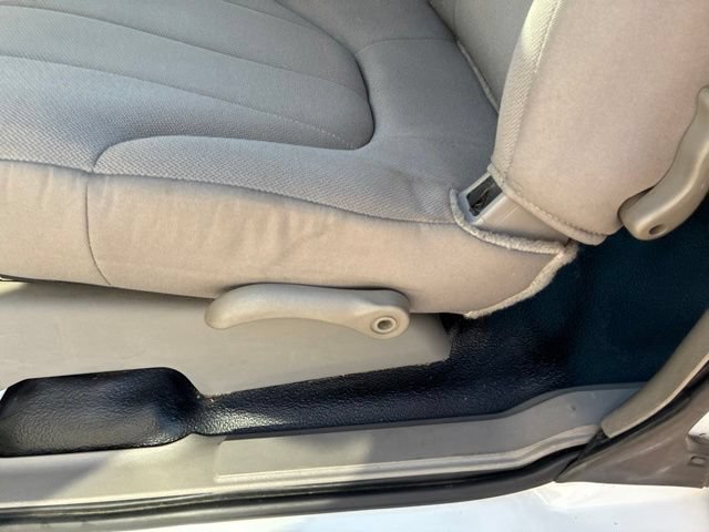 Used 2003 GMC Sonoma SL w/ Convenience Package RWD image 6