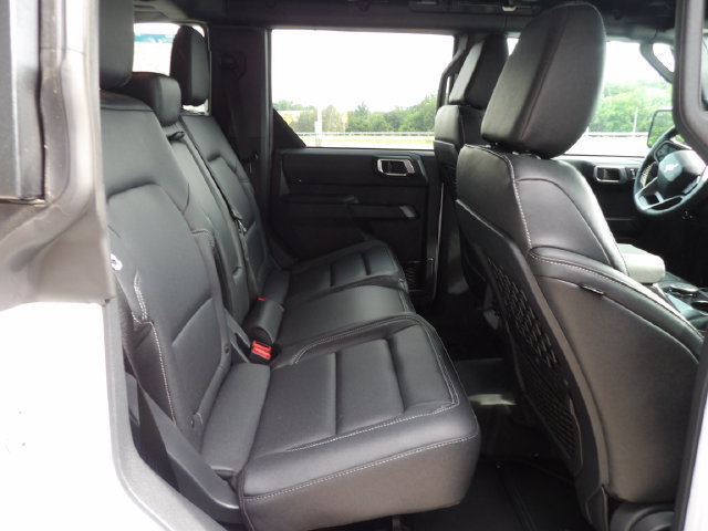 New 2026 Ford Bronco Big Bend w/ Black Diamond Package AWD/4WD image 9