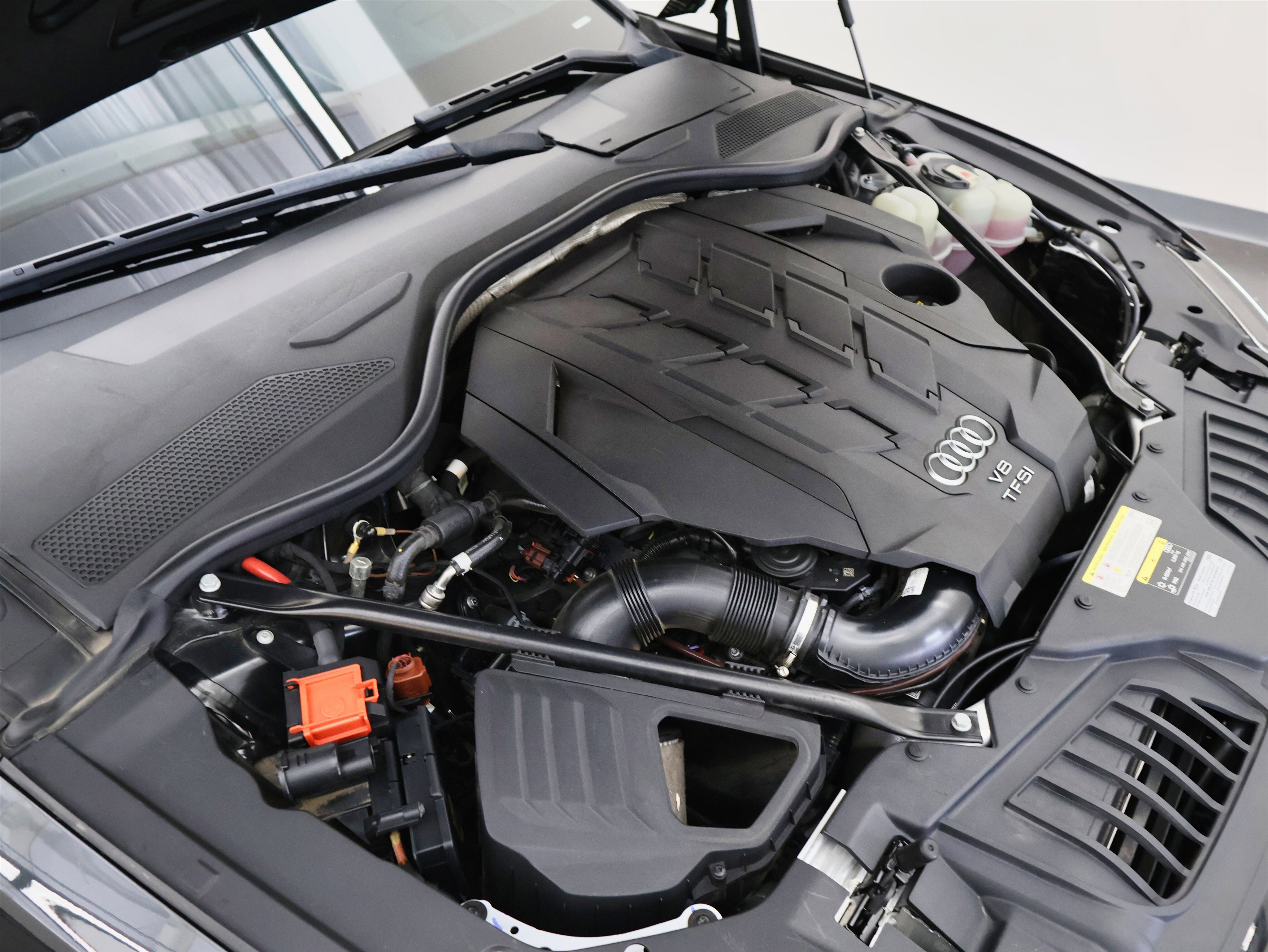 Used 2020 Audi A8 L 4.0T w/ Executive Package image 72