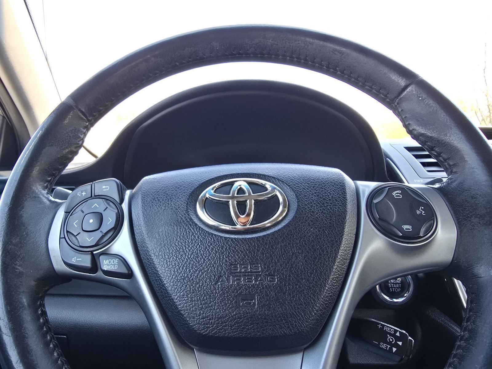 Used 2013 Toyota Camry SE w/ Convenience Pkg image 21