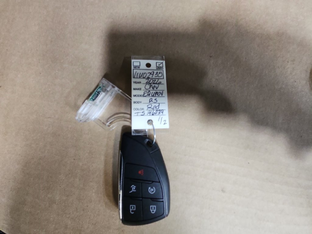Certified 2026 Chevrolet Equinox EV RS AWD/4WD image 34