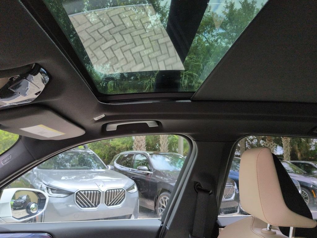 New 2025 BMW X3 xDrive30i w/ Convenience Package AWD/4WD image 20