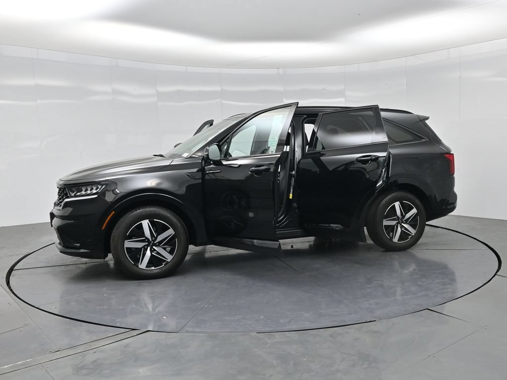 Used 2023 Kia Sorento S w/ Panoramic Sunroof Package FWD image 44