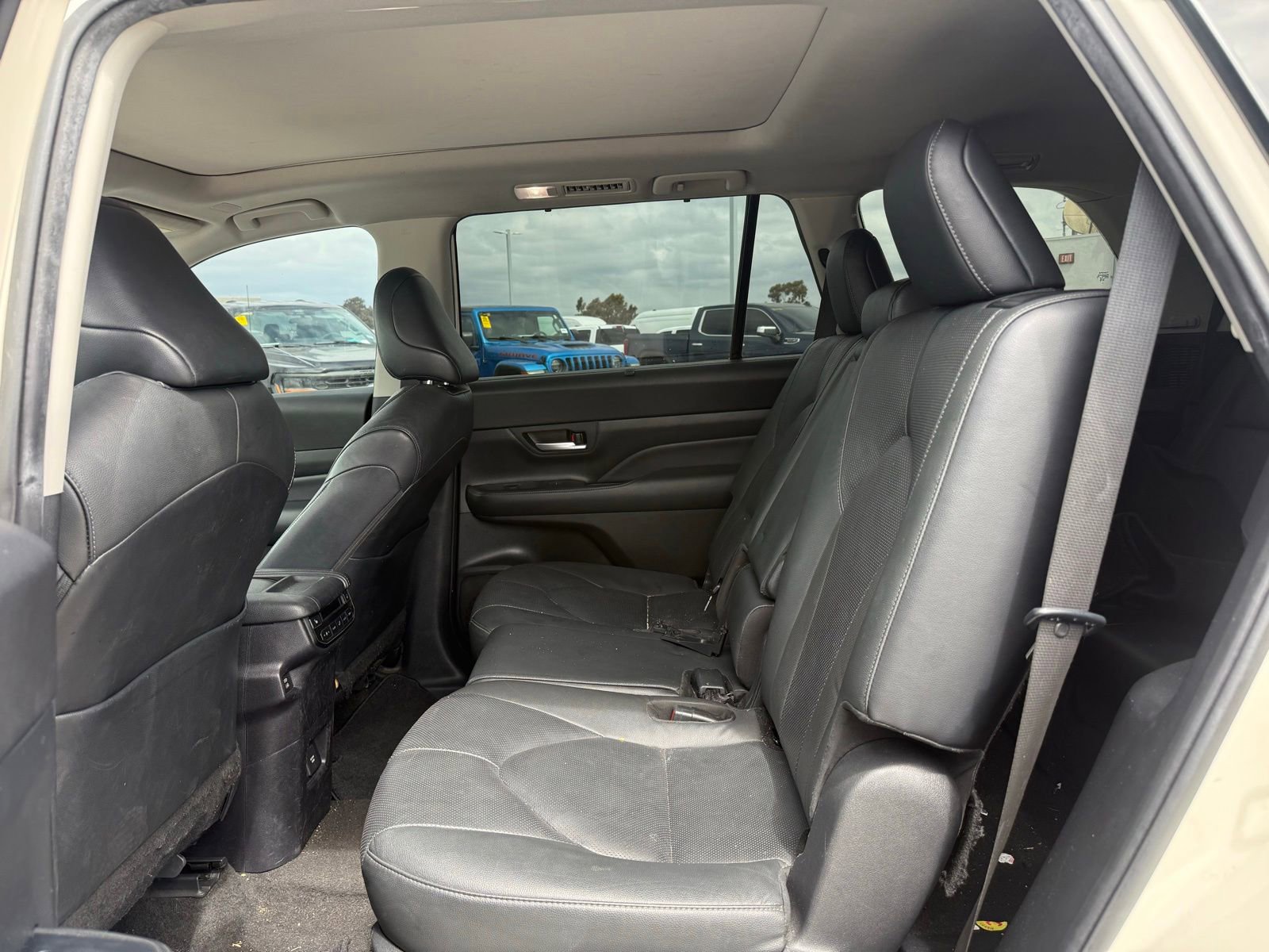 Used 2024 Toyota Grand Highlander FWD image 6