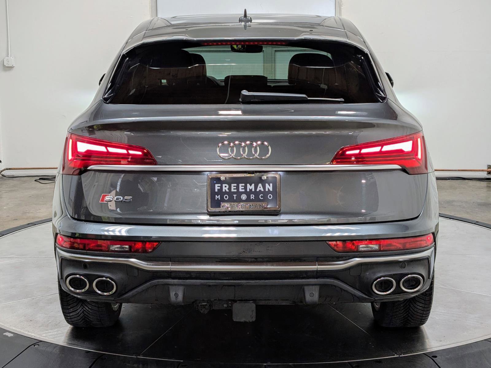 Used 2022 Audi SQ5 Premium w/ Convenience Package image 8