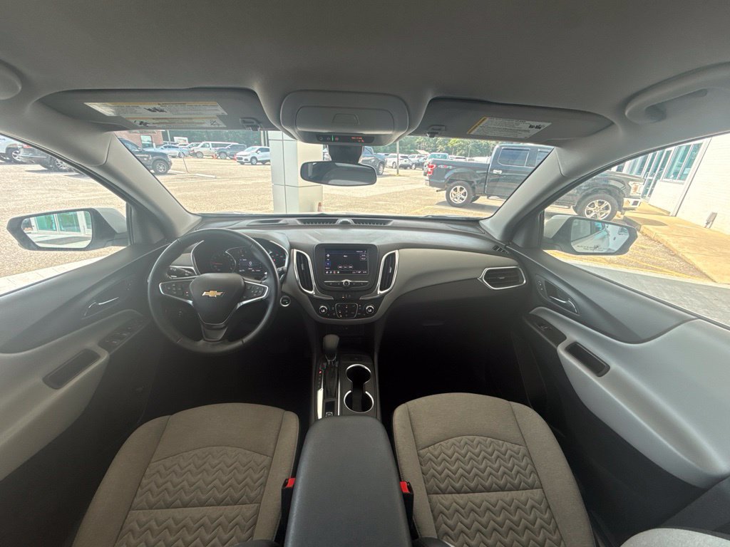 Used 2024 Chevrolet Equinox LT FWD image 19