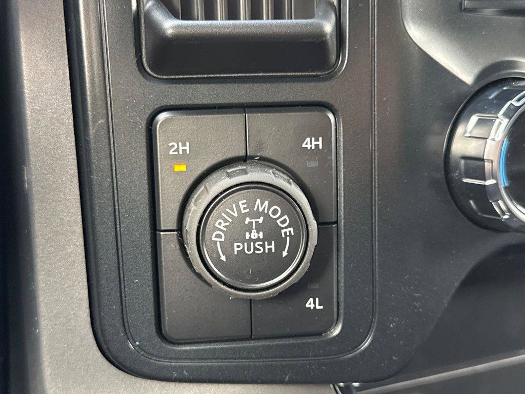New 2026 Ford F150 XLT w/ Equipment Group 302A MID AWD/4WD image 31