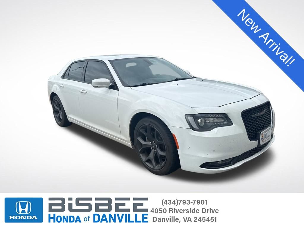 Used 2022 Chrysler 300 S RWD image 1