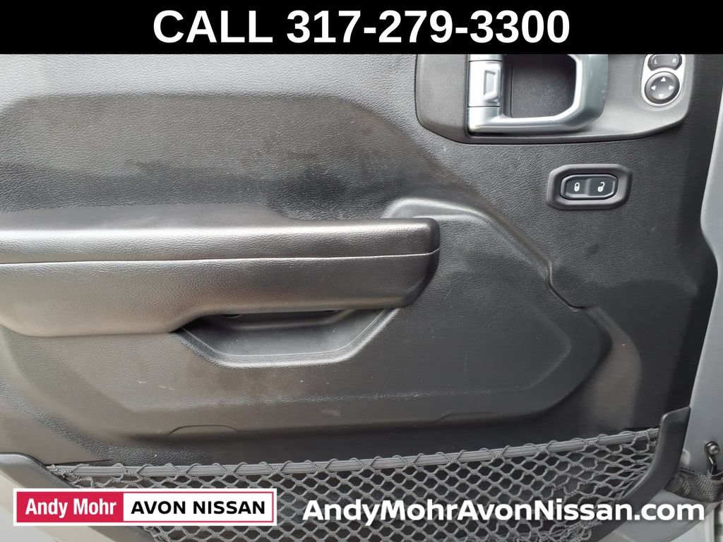 Used 2018 Jeep Wrangler Unlimited Sport S AWD/4WD image 12