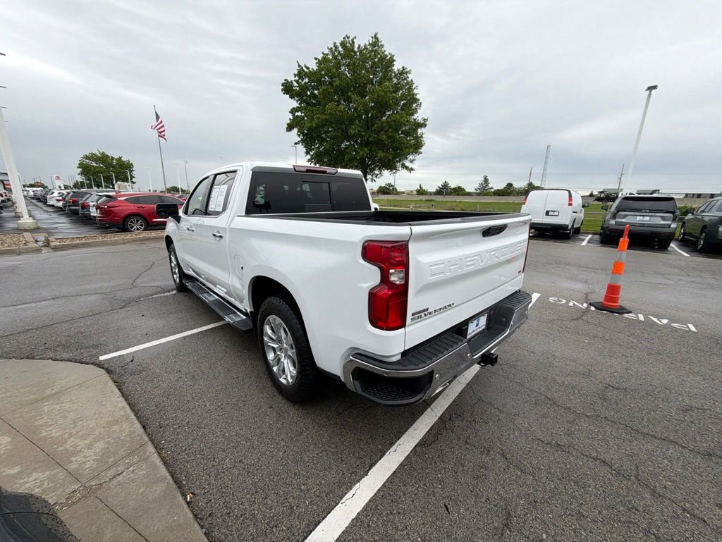 Certified 2024 Chevrolet Silverado 1500 LTZ w/ LTZ Premium Package AWD/4WD image 5