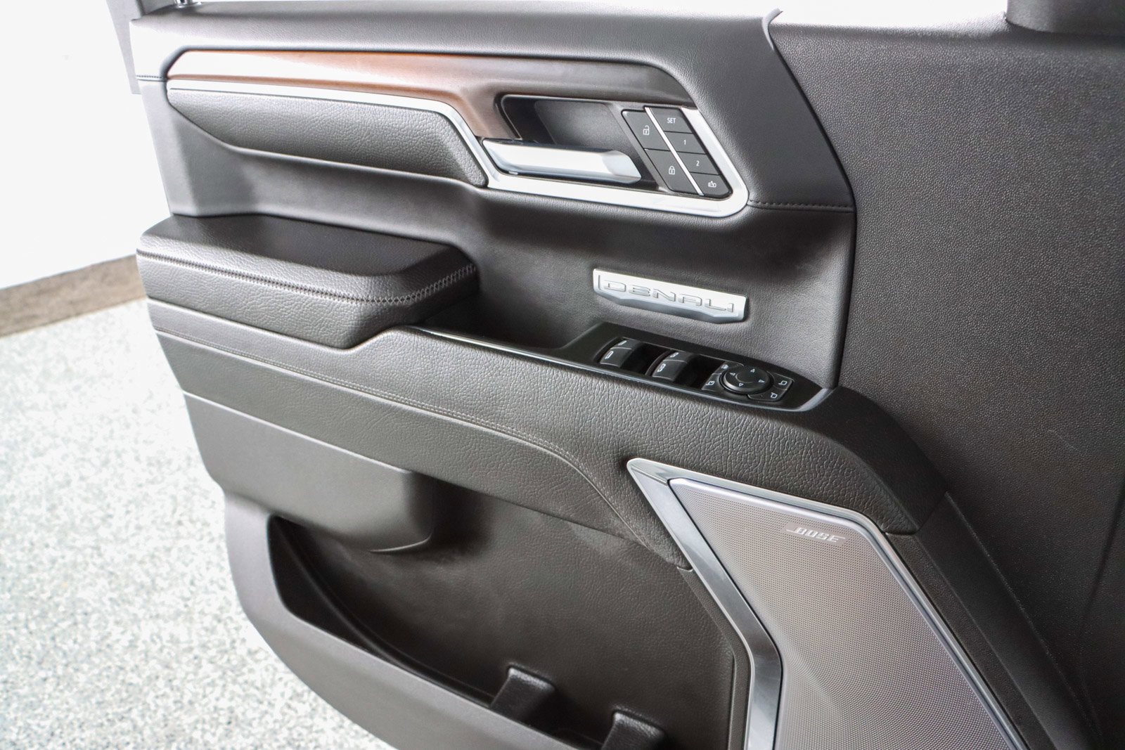 Used 2024 GMC Sierra 1500 Denali image 26