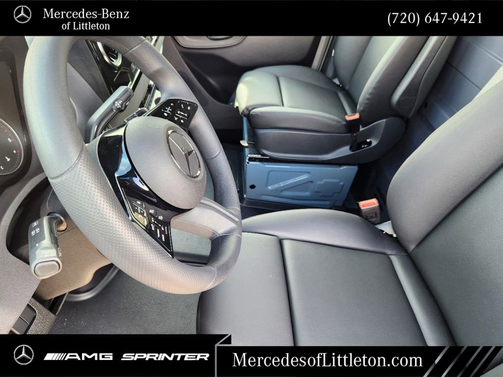New 2025 Mercedes-Benz Sprinter 2500 image 9
