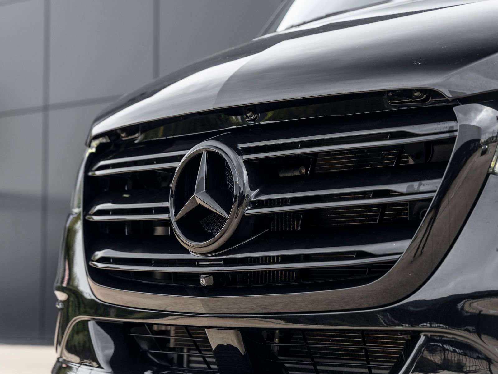 Used 2020 Mercedes-Benz Sprinter 2500 image 14