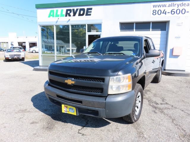 Used 2013 Chevrolet Silverado 1500 W/T AWD/4WD image 2