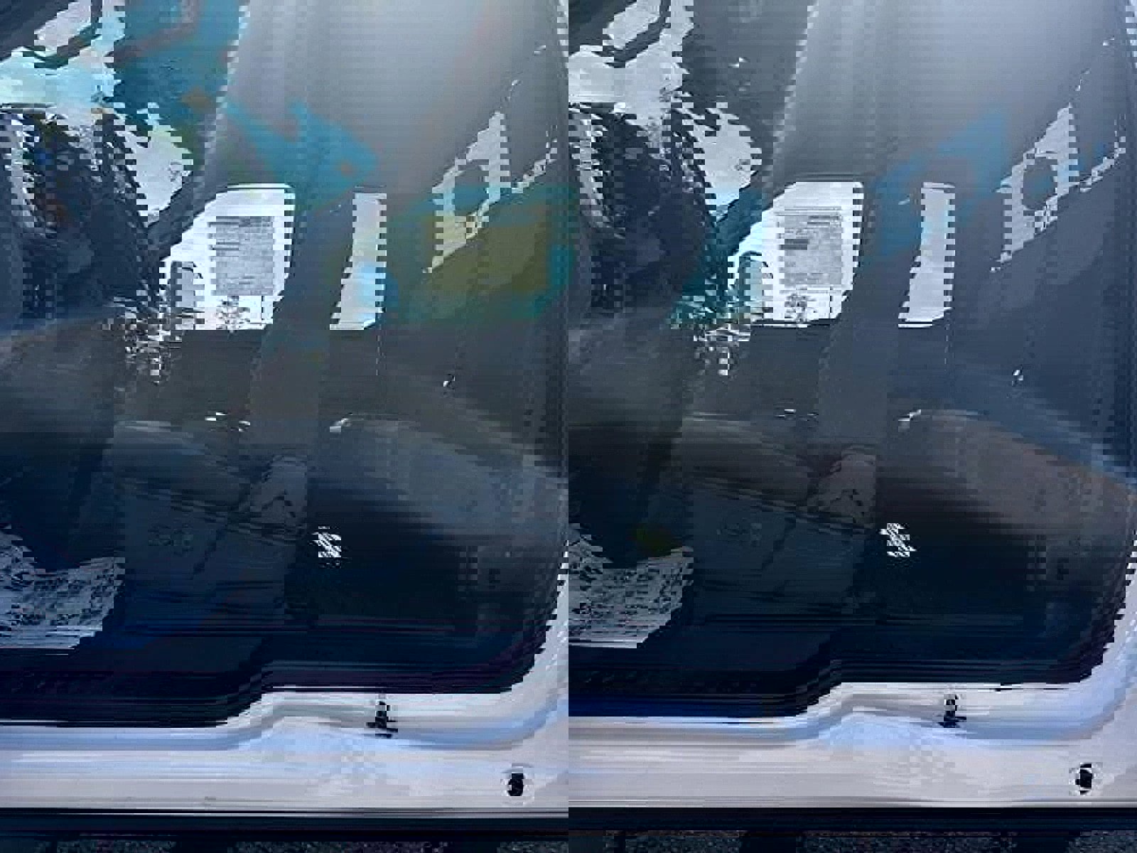 New 2025 Ford F350 XLT image 9