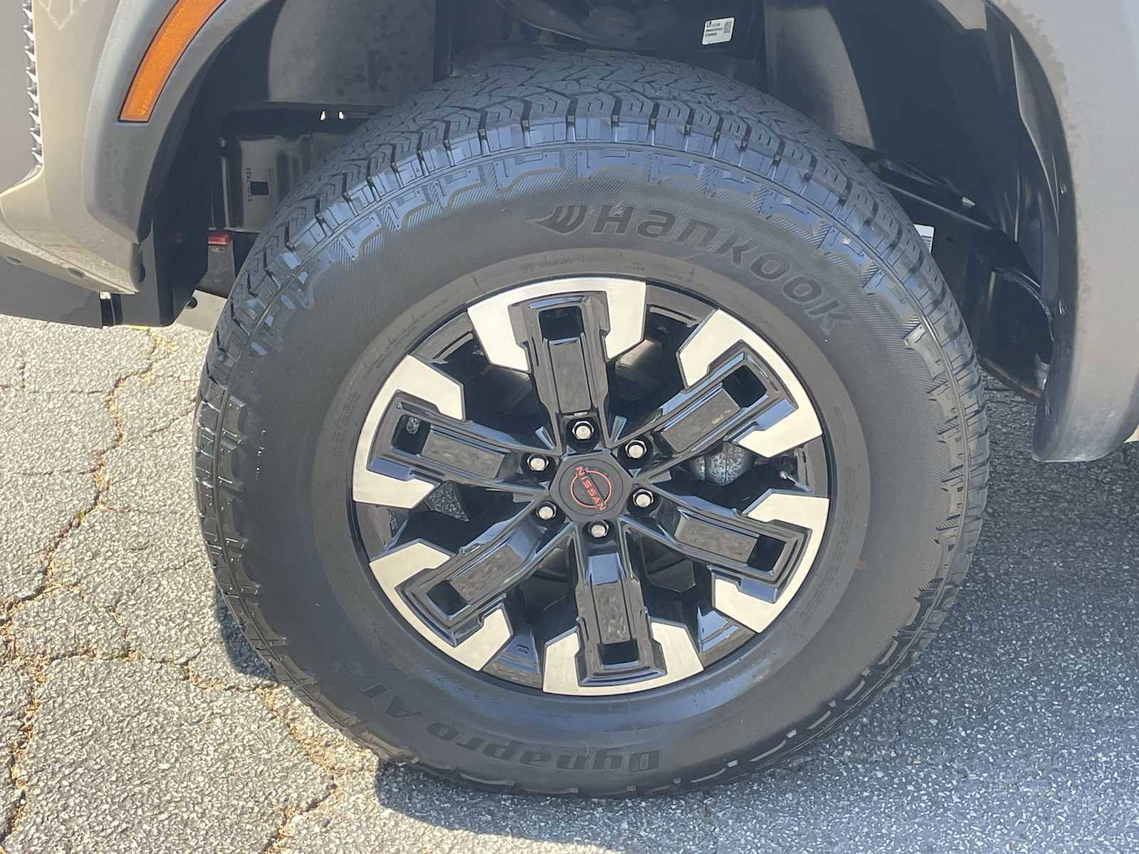 Used 2024 Nissan Frontier PRO-4X w/ Technology Package AWD/4WD image 7