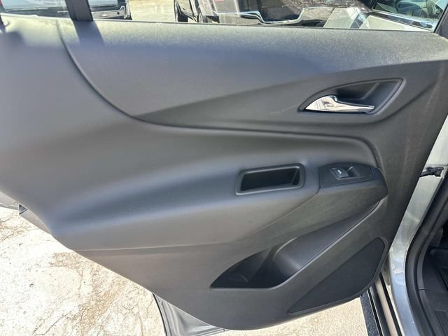 Used 2023 Chevrolet Equinox LT AWD/4WD image 11
