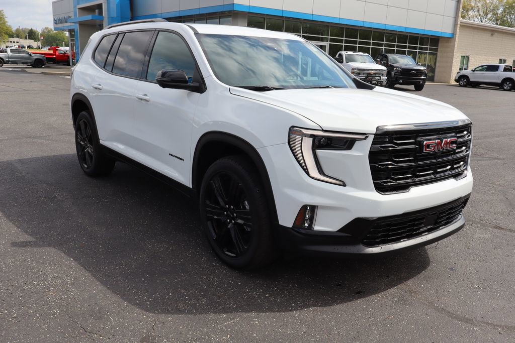 Used 2025 GMC Acadia Elevation w/ Elevation Premium Package FWD image 2