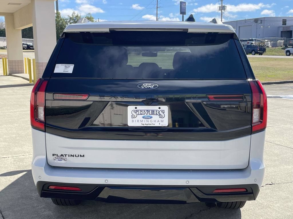 New 2026 Ford Expedition Platinum w/ Stealth Appearance Package AWD/4WD image 4