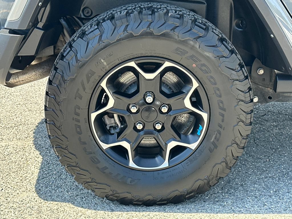 Used 2022 Jeep Wrangler Unlimited Rubicon 4xe w/ Cold Weather Group AWD/4WD image 8