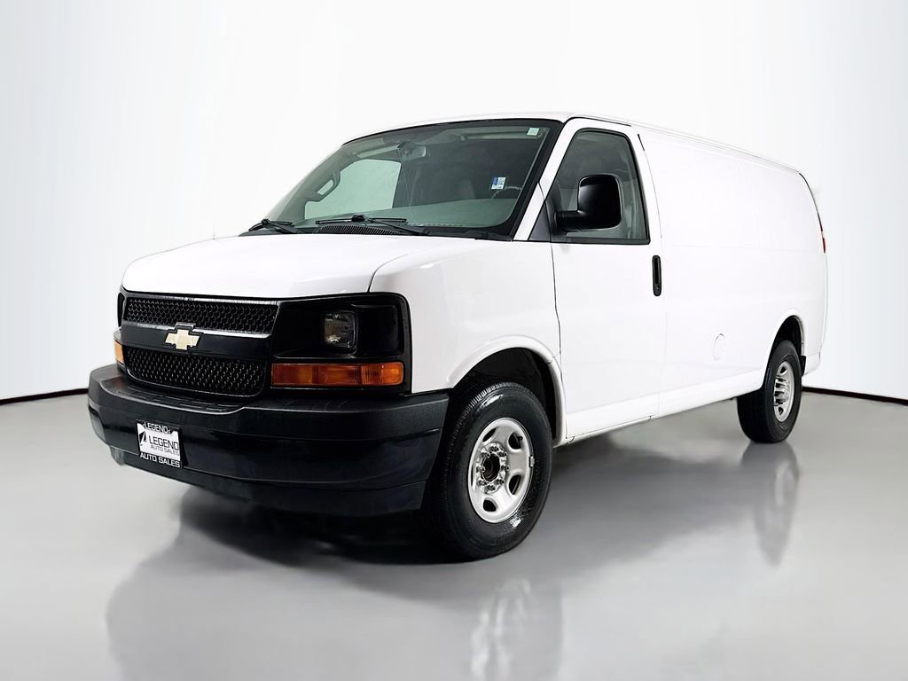 Used 2017 Chevrolet Express 2500 image 1