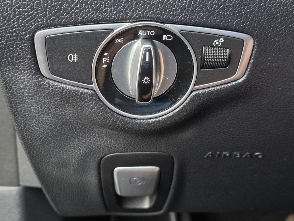 Used 2017 Mercedes-Benz E 300 image 20