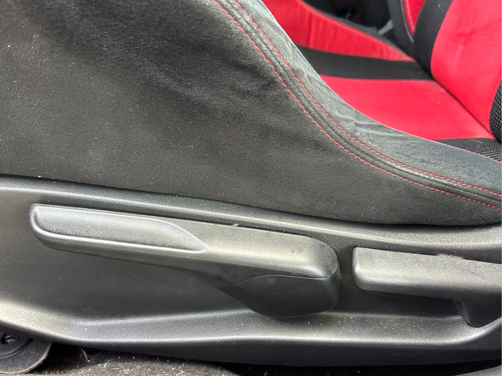 Used 2017 Honda Civic Type R image 27