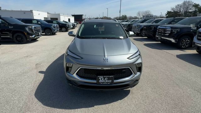 New 2026 Buick Encore GX Sport Touring w/ Advanced Technology Package FWD image 3