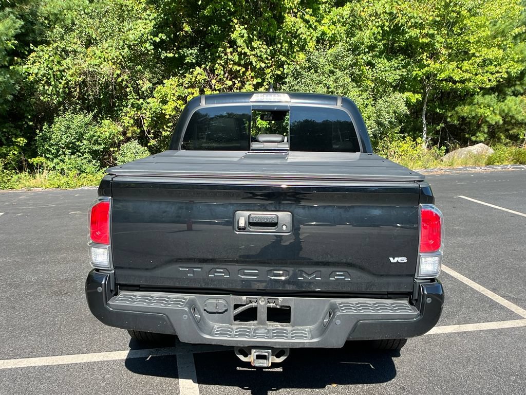 Used 2023 Toyota Tacoma TRD Sport w/ TRD Premium Sport Package AWD/4WD image 5