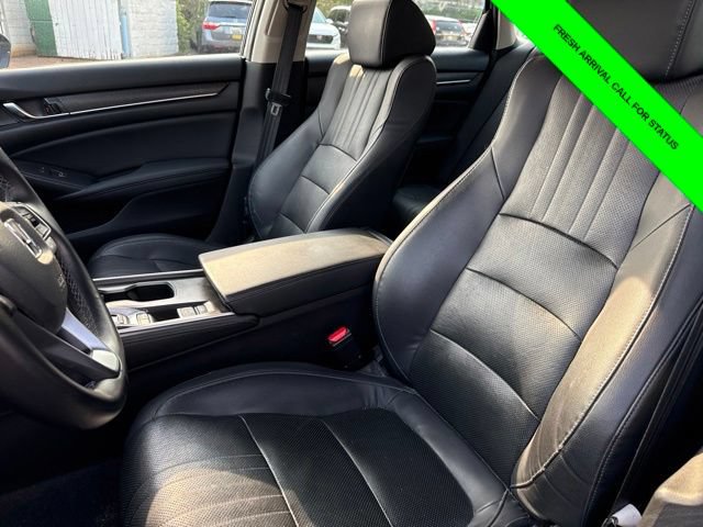 Used 2018 Honda Accord Touring image 23