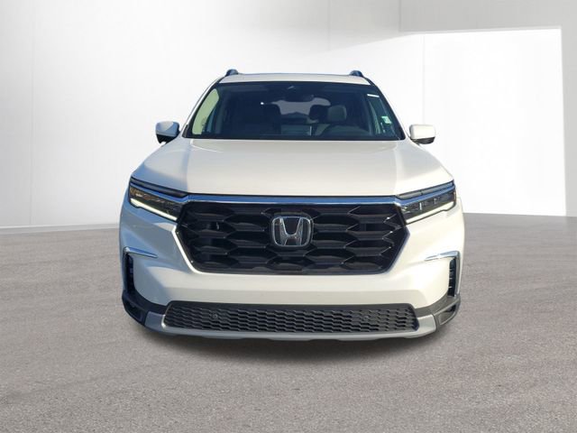 New 2025 Honda Pilot Touring image 16