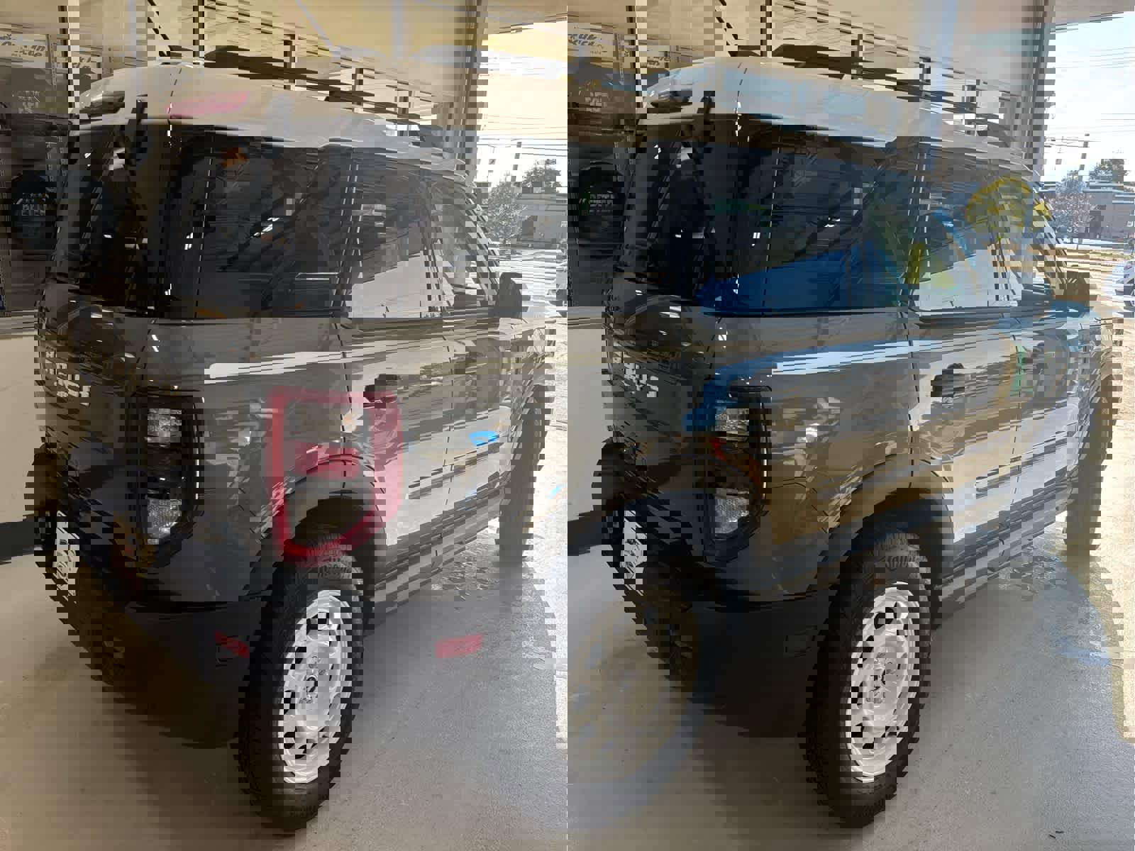 Used 2025 Ford Bronco Sport Heritage w/ Convenience Package image 7