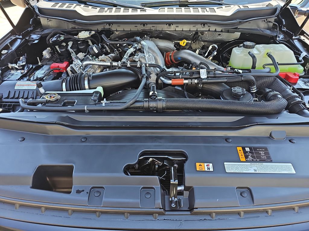 New 2026 Ford F350 Platinum w/ FX4 Off-Road Package image 33